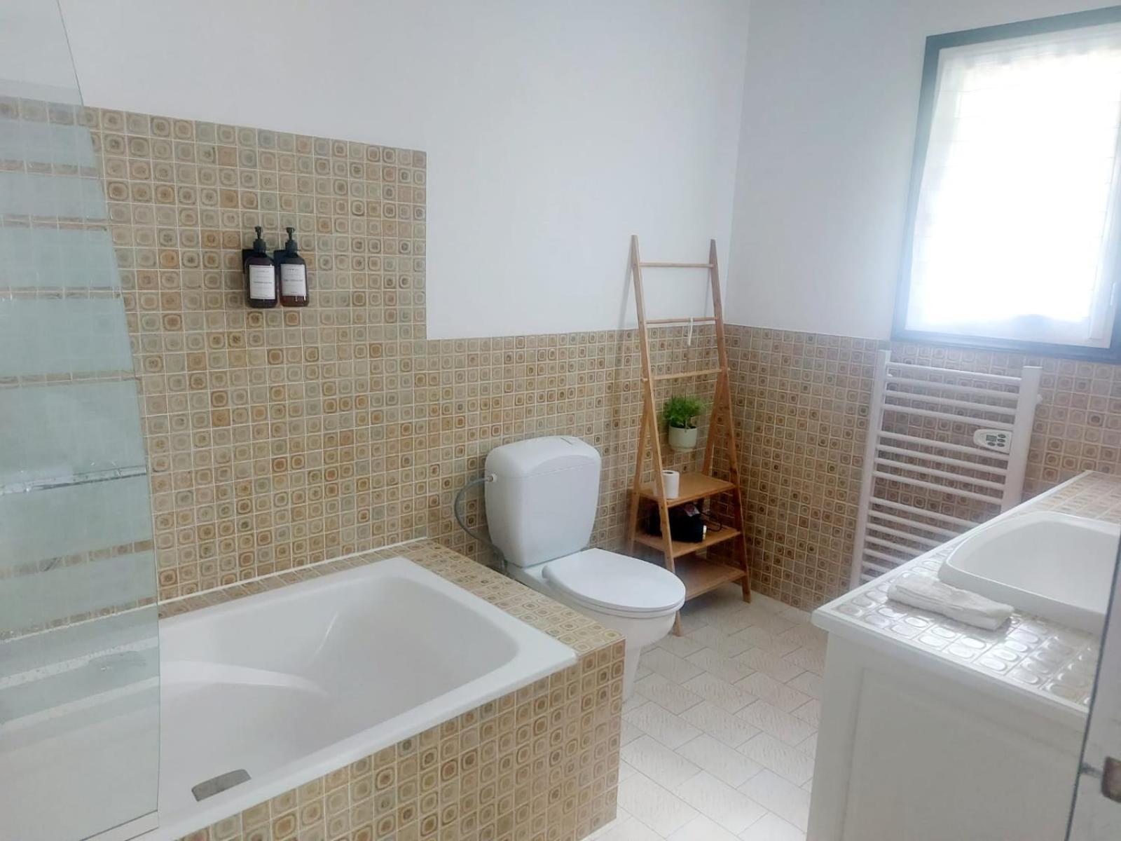 L'Echappee, Chambres Et Tables D'Hotes Morlaix Ruang foto